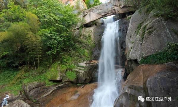 李可峰博士创新站落地开化