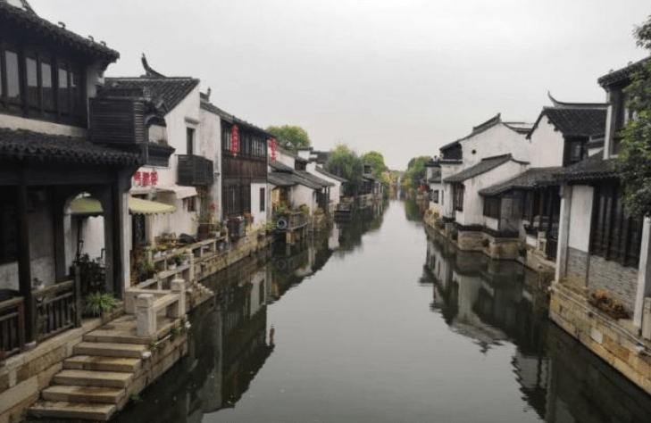 3年纪的孩子上兴趣班会不会影响他的学业呢？该如何平衡？